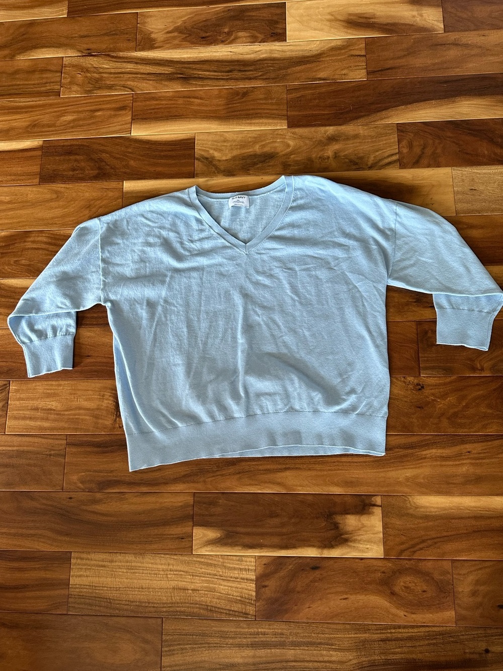 Old Navy Light Blue V-Neck Women's Sweater size XXL